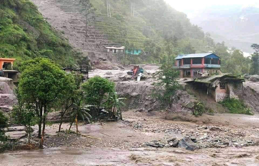 बाढी पहिरोको कहरः दुई महिनामा २३१ को मृत्यु, ७७ बेपत्ता, लाखौँको क्षति