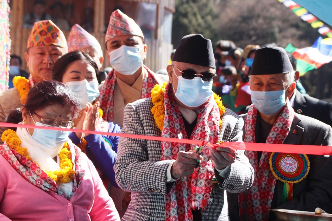 ताप्लेजुङबाट प्रधानमन्त्री ओलीले भने, ‘सरकारको लोकप्रियतालाई देखेर विरोध भयो’